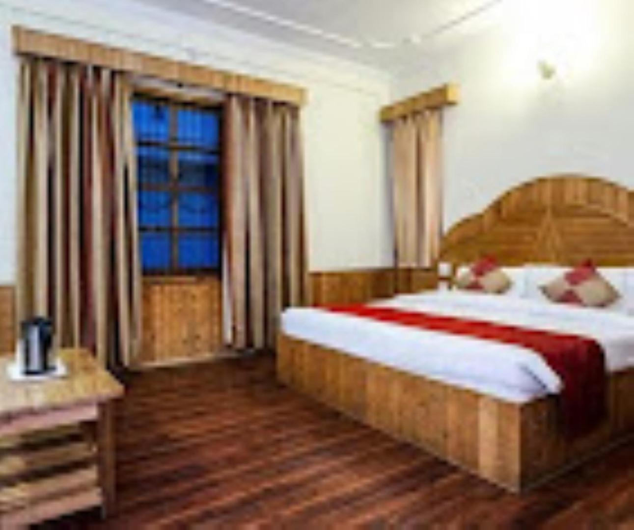 Hotel Rockland Inn Manāli Exteriör bild