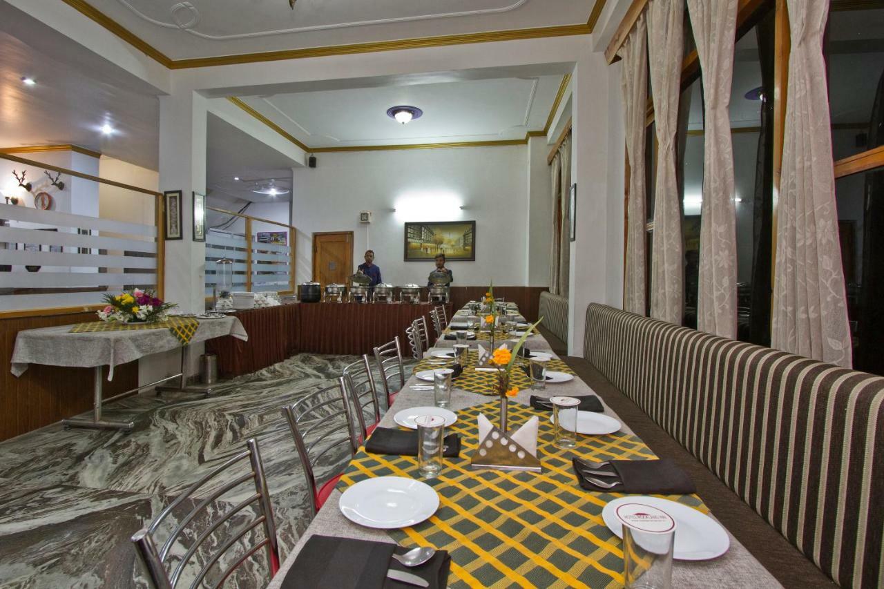 Hotel Rockland Inn Manāli Exteriör bild